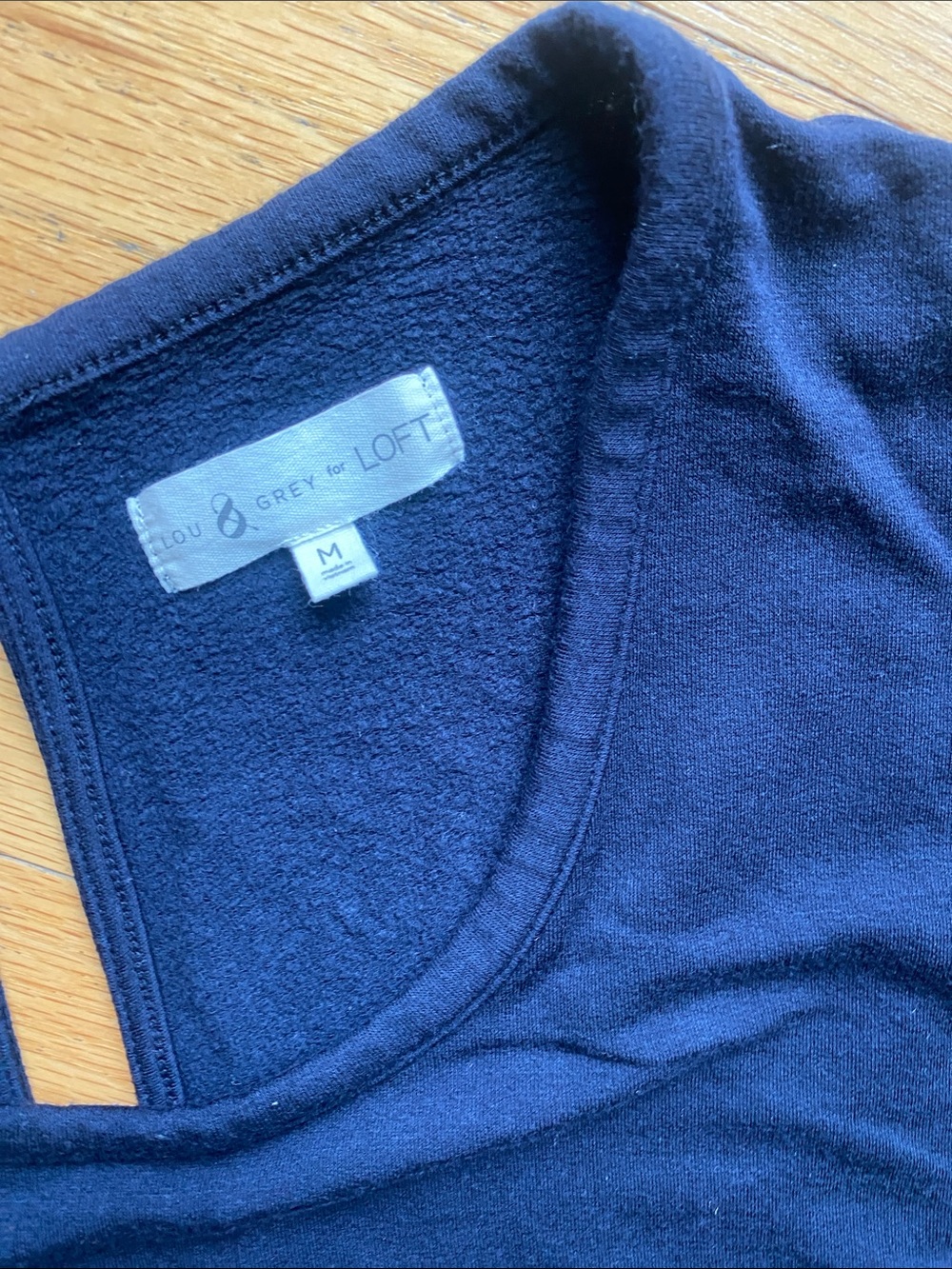 Lou & Grey Navy Short-Sleeve Drawstring Romper SUPER SOFT M - Picture 2 of 8